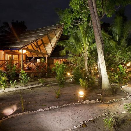 Metita Beach & Dive Resort Daruba 외부 사진